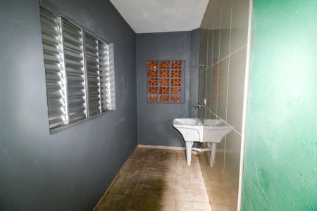 Casa para alugar com 30m², 1 quarto e sem vagaÁrea de Serviço