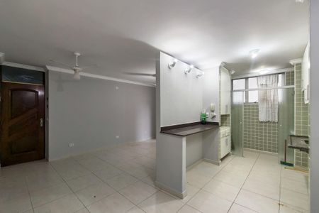 Apartamento para alugar com 117m², 2 quartos e 1 vagaCozinha 