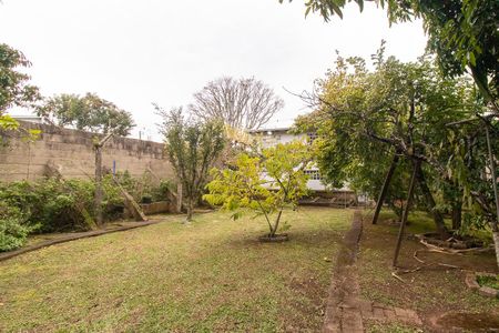 Casa à venda com 175m², 3 quartos e 2 vagas Casa à venda com 175m², 3 quartos e 2 vagasÁrea externa