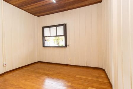 Casa à venda com 175m², 3 quartos e 2 vagas Casa à venda com 175m², 3 quartos e 2 vagasQuarto 1