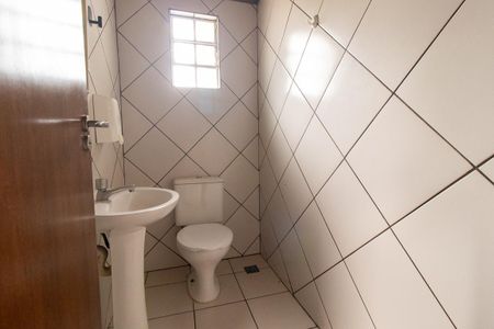 Casa à venda com 175m², 3 quartos e 2 vagas Casa à venda com 175m², 3 quartos e 2 vagasBanheiro