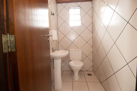Casa à venda com 175m², 3 quartos e 2 vagas Casa à venda com 175m², 3 quartos e 2 vagasBanheiro