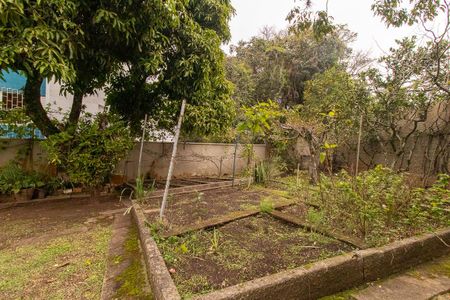 Casa à venda com 175m², 3 quartos e 2 vagas Casa à venda com 175m², 3 quartos e 2 vagasÁrea externa