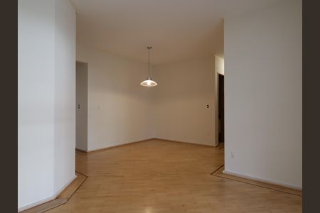 Apartamento à venda com 78m², 3 quartos e 2 vagasSala