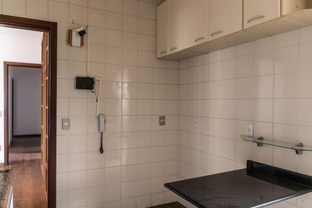 Cozinha de apartamento à venda com 4 quartos, 160m² em Grajaú, Belo Horizonte