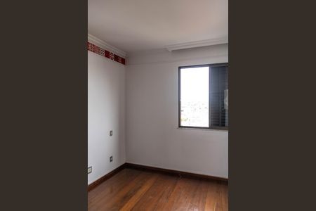 Apartamento à venda com 160m², 4 quartos e 2 vagas Apartamento à venda com 160m², 4 quartos e 2 vagasQuarto 1