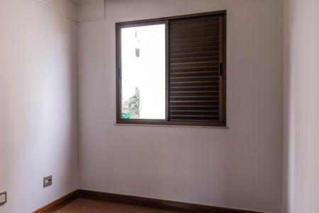 Apartamento à venda com 160m², 4 quartos e 2 vagas Apartamento à venda com 160m², 4 quartos e 2 vagasQuarto 2