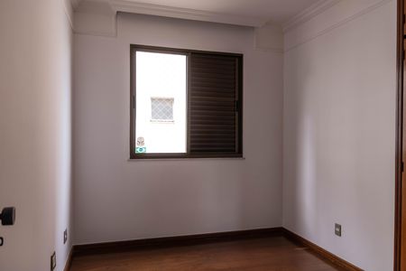 Apartamento à venda com 160m², 4 quartos e 2 vagas Apartamento à venda com 160m², 4 quartos e 2 vagasQuarto 2