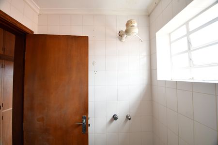 Casa para alugar com 284m², 3 quartos e 5 vagasBanheiro Suíte