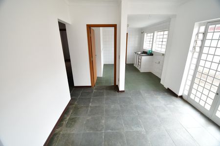 Casa para alugar com 284m², 3 quartos e 5 vagasCozinha