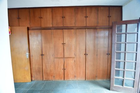 Casa para alugar com 284m², 3 quartos e 5 vagasQuarto 3 - Suíte Armários