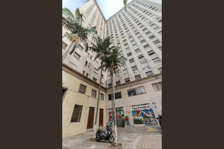 Studio para alugar com 40m², 1 quarto e sem vaga Studio para alugar com 40m², 1 quarto e sem vagaFachada