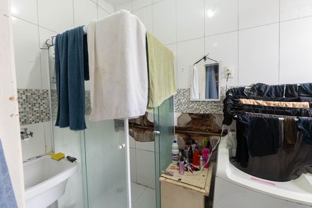 Banheiro de kitnet/studio para alugar com 1 quarto, 40m² em Bela Vista, São Paulo