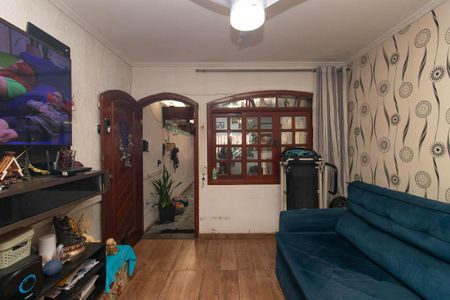 Casa à venda com 82m², 2 quartos e 2 vagas Casa à venda com 82m², 2 quartos e 2 vagasSala