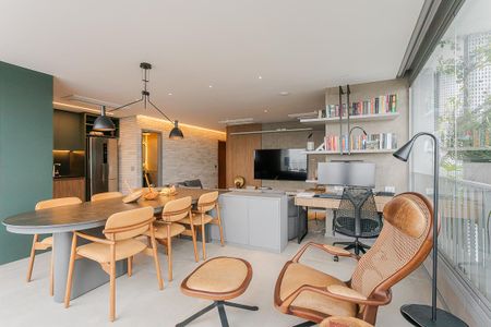 Apartamento à venda com 96m², 2 quartos e 2 vagas Apartamento à venda com 96m², 2 quartos e 2 vagasSala