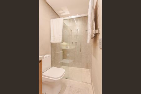 Apartamento à venda com 96m², 2 quartos e 2 vagas Apartamento à venda com 96m², 2 quartos e 2 vagasBanheiro da Suíte 1