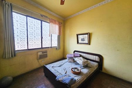 Casa à venda com 1000m², 4 quartos e 10 vagas Casa à venda com 1000m², 4 quartos e 10 vagasQuarto 2