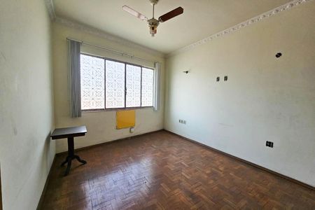 Casa à venda com 1000m², 4 quartos e 10 vagas Casa à venda com 1000m², 4 quartos e 10 vagasQuarto 3