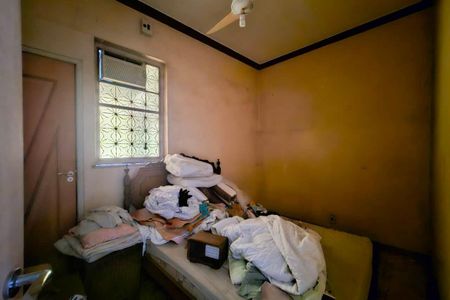 Casa à venda com 1000m², 4 quartos e 10 vagas Casa à venda com 1000m², 4 quartos e 10 vagasQuarto 4