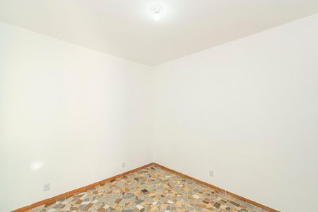 Sala de casa para alugar com 1 quarto, 55m² em Vicente de Carvalho, Rio de Janeiro