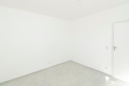 Quarto de casa para alugar com 1 quarto, 55m² em Vicente de Carvalho, Rio de Janeiro