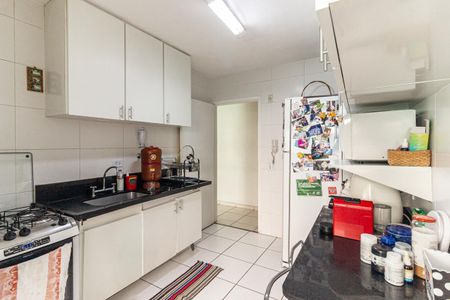 Apartamento à venda com 61m², 2 quartos e 1 vaga Apartamento à venda com 61m², 2 quartos e 1 vagaCozinha