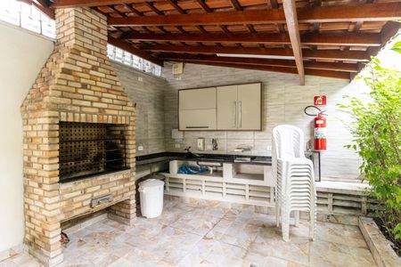Apartamento à venda com 61m², 2 quartos e 1 vagaChurrasqueira