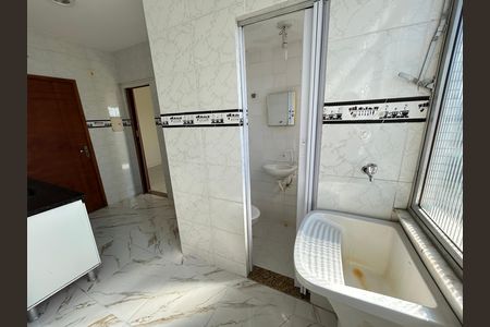 Apartamento para alugar com 68m², 2 quartos e 1 vagaÁrea de Serviço