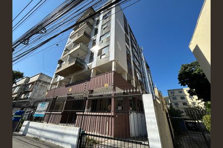 Apartamento para alugar com 68m², 2 quartos e 1 vagaFachada