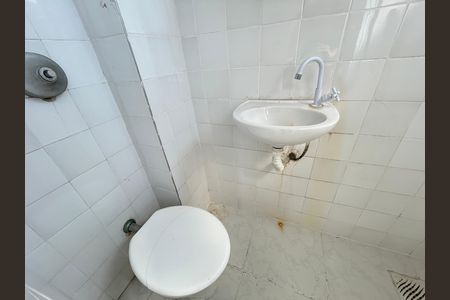 Apartamento para alugar com 68m², 2 quartos e 1 vagaBanheiro de serviço