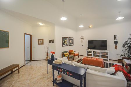 Sala de casa à venda com 3 quartos, 372m² em Parque dos Passaros, São Bernardo do Campo