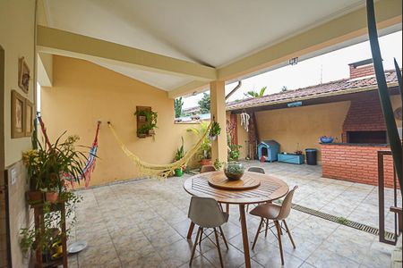 Quintal de casa à venda com 3 quartos, 372m² em Parque dos Passaros, São Bernardo do Campo