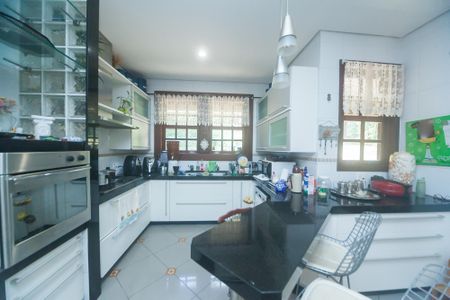 Casa de condomínio à venda com 3000m², 4 quartos e 2 vagas Casa de condomínio à venda com 3000m², 4 quartos e 2 vagasCozinha