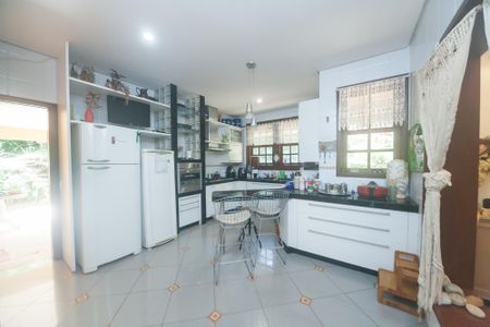 Casa de condomínio à venda com 3000m², 4 quartos e 2 vagas Casa de condomínio à venda com 3000m², 4 quartos e 2 vagasCozinha