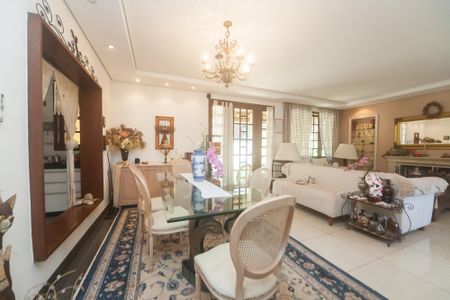 Casa de condomínio à venda com 3000m², 4 quartos e 2 vagas Casa de condomínio à venda com 3000m², 4 quartos e 2 vagassala