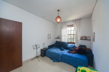 Casa de condomínio à venda com 3000m², 4 quartos e 2 vagas Casa de condomínio à venda com 3000m², 4 quartos e 2 vagasSala de TV