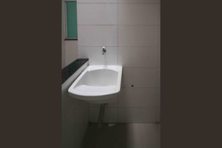 Casa para alugar com 99m², 2 quartos e 2 vagas