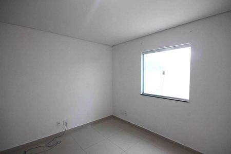 Casa para alugar com 99m², 2 quartos e 2 vagas