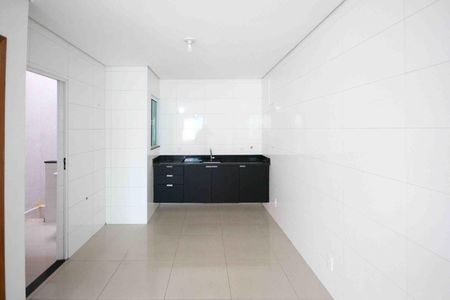 Casa para alugar com 99m², 2 quartos e 2 vagas