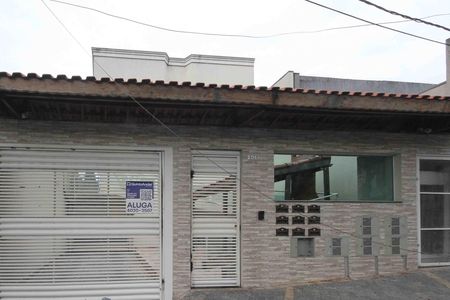 Casa para alugar com 99m², 2 quartos e 2 vagas