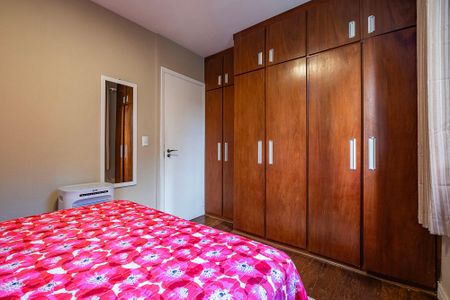 Quarto 1 de apartamento à venda com 2 quartos, 50m² em Sumaré, São Paulo