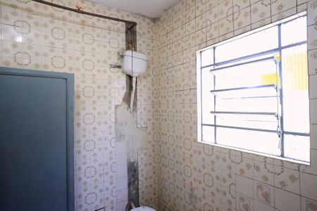 Casa para alugar com 180m², 2 quartos e 2 vagas Casa para alugar com 180m², 2 quartos e 2 vagasBanheiro