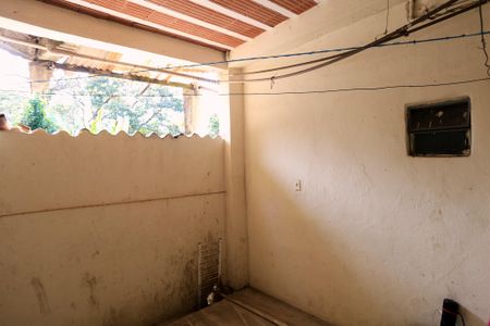 Casa para alugar com 180m², 2 quartos e 2 vagas Casa para alugar com 180m², 2 quartos e 2 vagasÁrea de Serviço