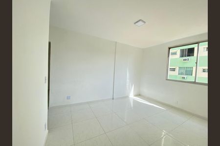 Apartamento para alugar com 2 quartos, 64m² em Todos Os Santos, Rio de Janeiro