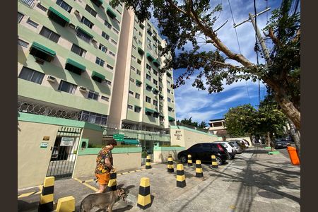 Apartamento para alugar com 64m², 2 quartos e 1 vaga
