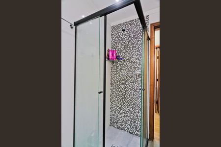 Banheiro de apartamento para alugar com 2 quartos, 62m² em Jardim Paraiso, São Paulo