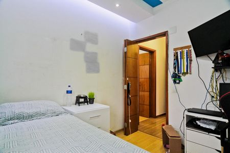 Quarto 1 de apartamento para alugar com 2 quartos, 62m² em Jardim Paraiso, São Paulo
