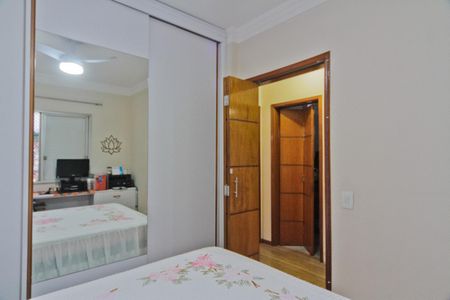 Apartamento para alugar com 62m², 2 quartos e 1 vaga Apartamento para alugar com 62m², 2 quartos e 1 vagaQuarto 2