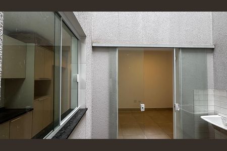 Apartamento para alugar com 48m², 2 quartos e 1 vagaÁrea de Serviço