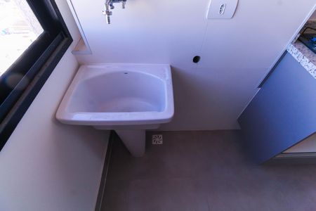 Apartamento para alugar com 40m², 2 quartos e 1 vagaÁrea de Serviço